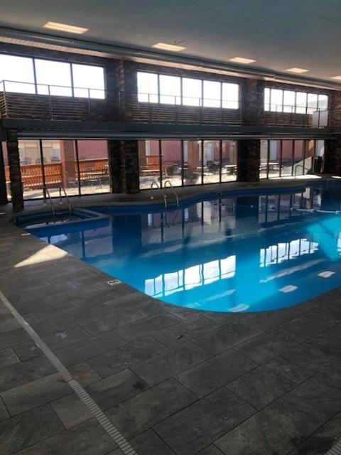 Boarders Inn & Suites By Cobblestone Hotels - Grand Island Exterior foto